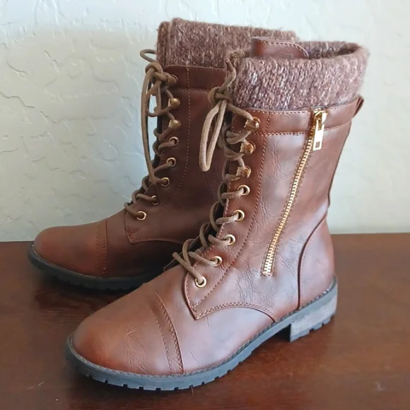 NWOT Lace Up Combat Boots Brown Womans Size 6.5 - Picture 2 of 9